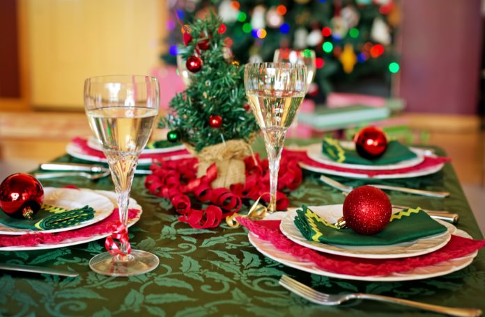 christmas-table-1909797