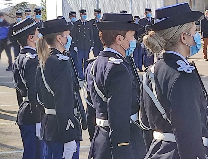 Hommage aux gendarmes morts en service