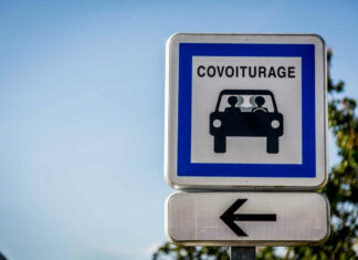panneau indiquant le covoiturage