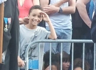 Un défilé du 14 juillet dans la tradition