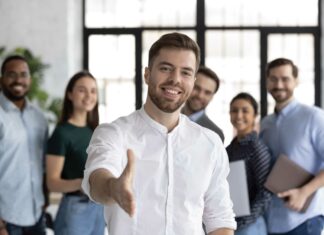 Intégrer et fidéliser tous les talents : le défi des entreprises apprenantes Intégrer et fidéliser tous les talents : le défi des entreprises apprenantes