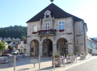 mairie de Maîche