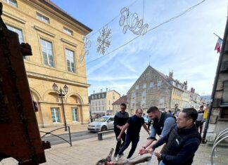 Haut-Doubs. Loup : la FDSEA et les JA maintiennent la pression devant la sous-préfecture de Pontarlier