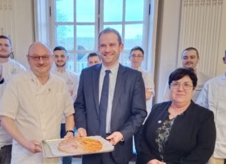 Besançon. Tradition séculaire, les boulangers offre chaque année une galette au Préfet