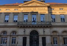 hôtel de ville à Pontarlier