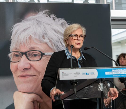 Catherine Vautrin, ministre du Travail, de la Santé, des Solidarités et des Familles a choisi deux temps forts lors de sa visite dans le Doubs lundi 17 mars.