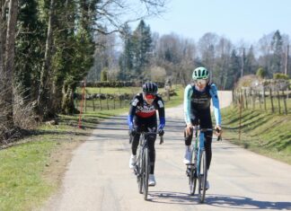 Franche-Comté. Clément Berthet et Juliette Labous, le couple de cycliste Franc-Comtois aux grandes ambitions Juliette Labous et Clément Berthet, Le couple de cyclistes Franc-Comtois.
