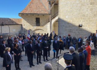 Photo de la cérémonie toussaint au chateau de joux à pontarlier