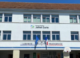 Pontarlier. Les écoles maternelle et élémentaire Joliot Curie vont fusionner école Joliot Curie Pontarlier fusion école primaire