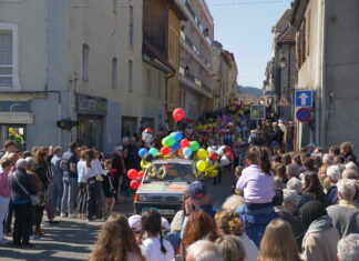 Défilé classes Pontarlier