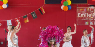 Danseuses à la fête interculturelle de pontarlier