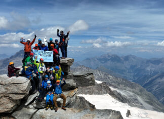 association Semons l’Espoir en haut du sommet