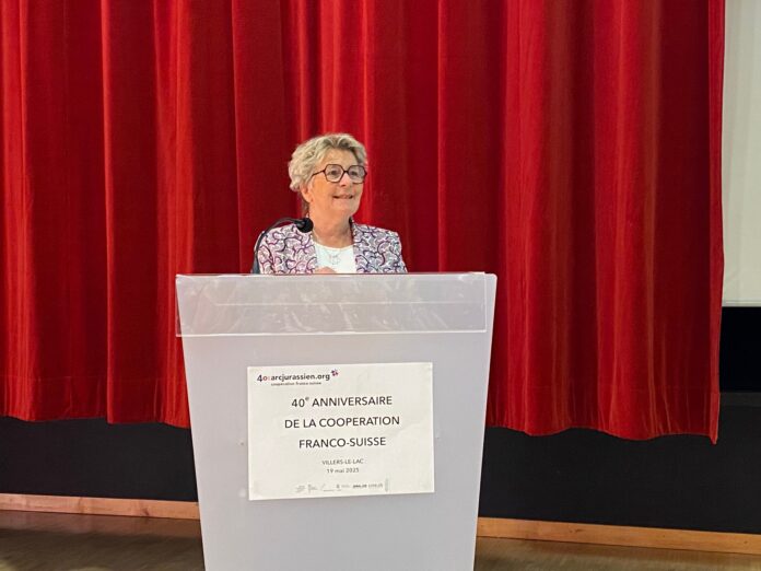 Marie-Guite Dufay Marie-Guite Dufay, présidente de la région BFC et co-présidente d'Arcjurassien.org