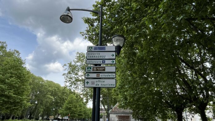 Nouveaux panneaux à Besançon