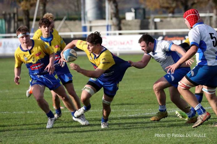 joueurs du CA Pontarlier Rugby