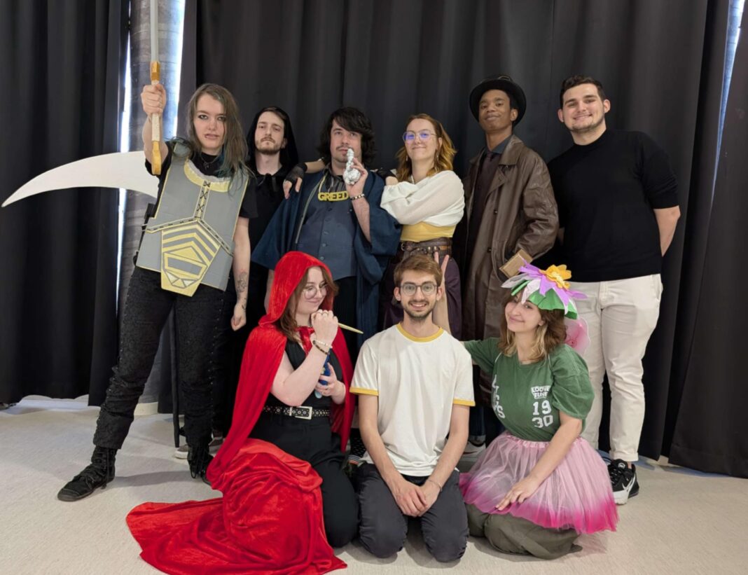 La troupe/équipe de l'association Drama Tea'c Circus