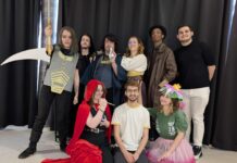 La troupe/équipe de l'association Drama Tea'c Circus