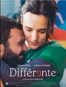 Affiche du film "Différente" réalisé par Lola Doillon, avec Jehny Beth et Thibaut Evrard, sur un fond coloré et moderne.