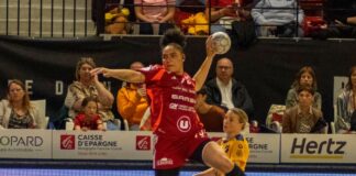 joueuse de l'esbf en extension