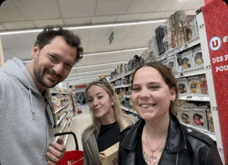 Cubry. Le Château de Bournel, décor de l’émission “Les Traîtres” sur M6 Marine et Lou ont pris une photo avec Éric Antoine au U Express de Rougemont
