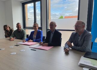 personnes représentant le CFD, le Département, et Thomas Champreux Paysagiste et les Fromageries Marcel Petite