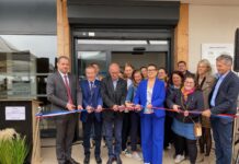 élus et professionnels de santé inaugurent la nouvelle maison de santé