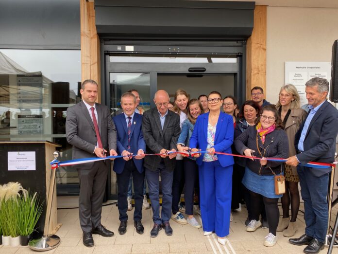 Frasne. Maison de santé inaugurée élus et professionnels de santé inaugurent la nouvelle maison de santé