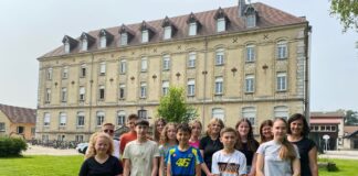 Onze collégiens de Levier