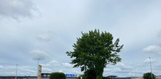 rond-point de l’Hyper U à Doubs