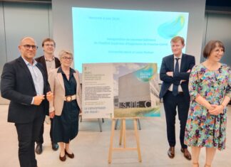 Besançon. Le nouveau bâtiment de l’ISIFC inauguré le 4 juin 2025 Ludovic Fagaut 1er vice-président du département du Doubs, Vincent Armbruster Directeur de l'ISIFC, Marie-Guite Dufay Présidente de la région BFC, Hugues Daussy Président de l'Université Marie & Louis Pasteur et Anne Vignot Présidente de Grand Besançon Métropole