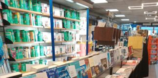 Des livres dans un magasin