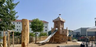 La place Pierre de Coubertin à Besançon