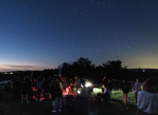 Doubs. À Gondenans-Montby, une excursion au château de Montby pour observer les étoiles château de Montby en soirée
