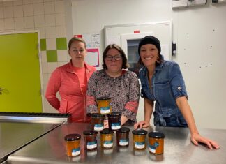 bénévoles de La Marmite Solidaire