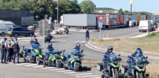Les gendarmes sur l'autoroute