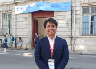 Luis Enrique Texis Diego, jeune professeur de français au Mexique