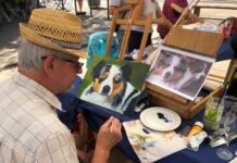 un artiste lors la Place aux Artistes à Pontarlier