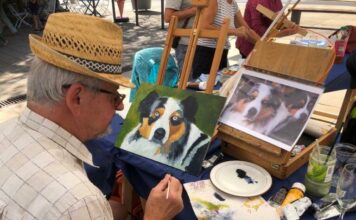 un artiste lors la Place aux Artistes à Pontarlier