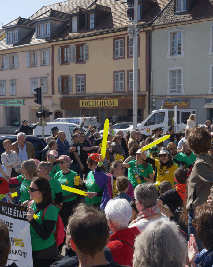 les habitants de la ville de Pontarlier