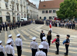 La police Nationale au centre-ville à Besançon