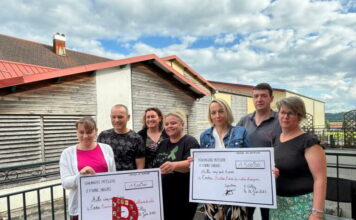 Gilley. Les fèves à l’effigie de Renaud ont permis de verser 3000€ à deux associations Mélina et ses parents représentaient Association Guerrier Mitochondrial