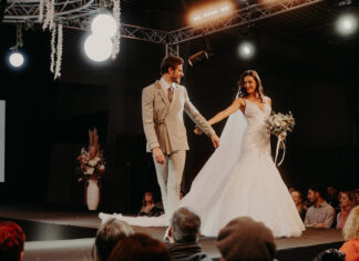 Besançon. 38ème salon des mariés de Besançon Défilé lors du salon des mariés