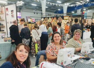 exposants au Salon des loisirs créatifs