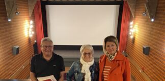 Valdahon. Le bénévolat fait son cinéma Pascal Longin, Chantal Devillers et Karine Raspaud