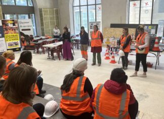 Des femmes découvrent les métiers du BTP à l’Arsenal de Besançon