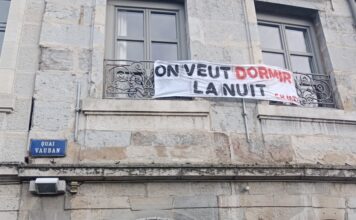 Besançon. Au centre-ville, un collectif pour protester contre les nuisances sonores nocturnes Banderole accrochée sur une fenêtre