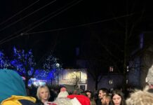 Baume-les-Dames. Le village s’illumine pour Noël Père Noël à Baume-les-Dames