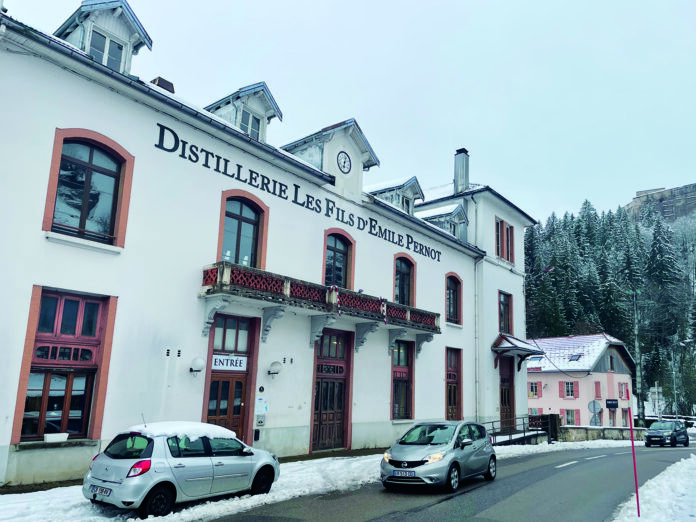 Distillerie Pernot La Cluse et Mijoux Distillerie Pernot La Cluse et Mijoux