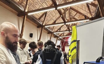 Des jeunes à la découverte du métier