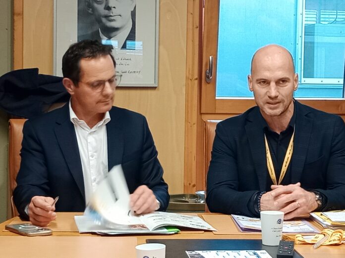 Jérôme Durain Président de la région BFC et Arnaud Marthey Président de l'Agence économique régionale